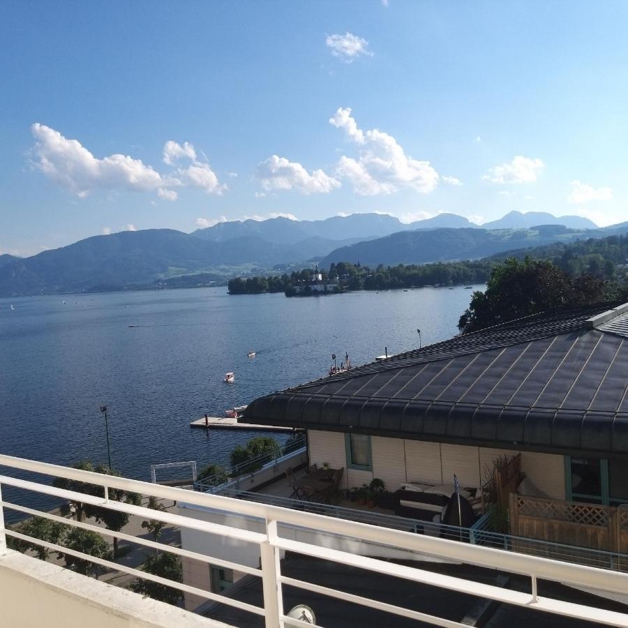 Fantastic Lake And Mountain View, First Row Lakeside Gmunden Εξωτερικό φωτογραφία
