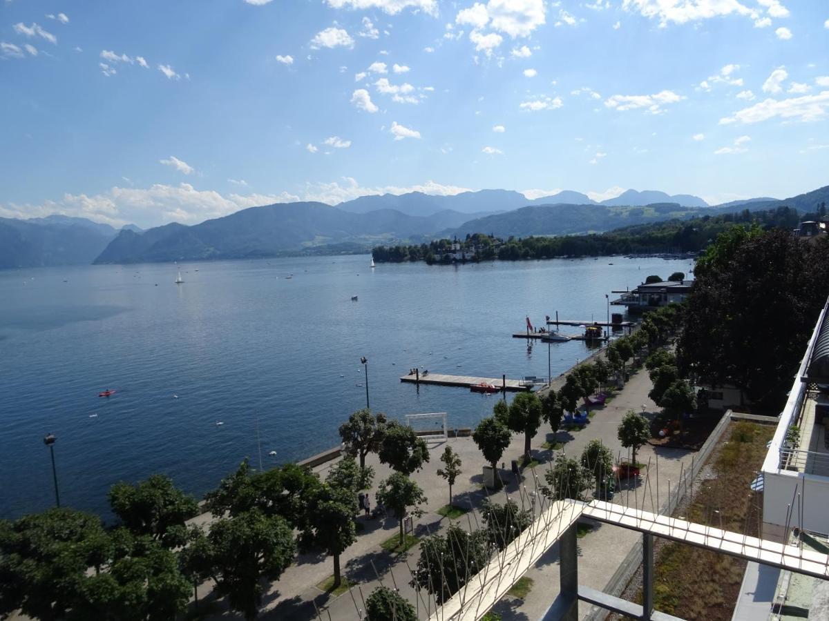 Fantastic Lake And Mountain View, First Row Lakeside Gmunden Εξωτερικό φωτογραφία